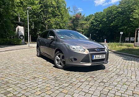 Ford Focus 1,6TDCi 85kW S/S DPF Titanium Turnier ...