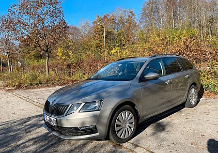 Skoda Octavia 1.6 TDI Ambition Combi Ambition