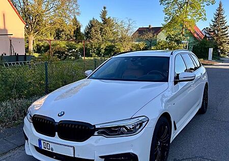 BMW 530i Touring M Paket Adapt.FW ServiceInkl Garant