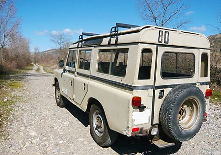 Land Rover Serie III Santana 109 Especial