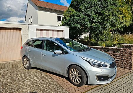 Kia Cee'd Sportswagon 1.6 CRDi DCT Platinum Edit...