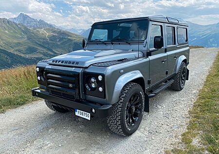 Land Rover Defender URBAN TRUCK EDITION