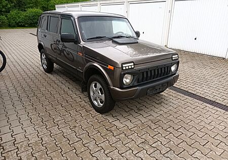 Lada Niva Urban 4x4 Urban