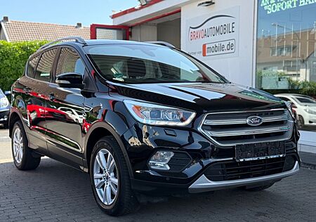 Ford Kuga Business Edition XENON/DISPLAY/TEMPOMAT/SHZ
