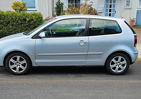 VW Polo Volkswagen 1.4TDI 59kW Sportline TÜV bis 09/2027