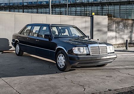 Mercedes-Benz 260 gebraucht kaufen Mercedes-Benz 260 E PULLMAN