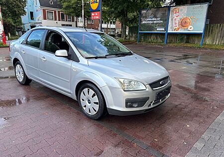 Ford Focus Lim. Ghia