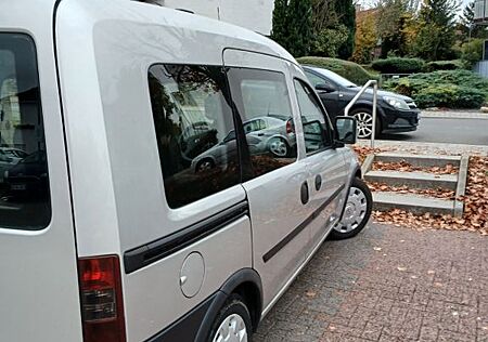 Opel Combo 1.4 TWINPORT ECOTEC -
