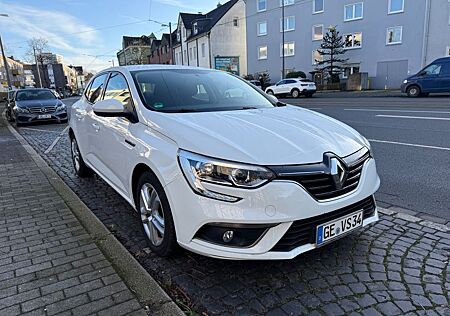 Renault Megane ENERGY TCe 100 Experience Experience