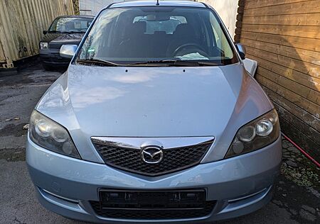 Mazda 2 Lim. 1.4 Active * TÜV NEU*