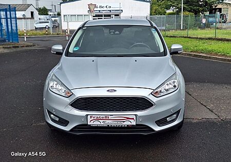 Ford Focus Lim. Business Brand neue Zahnriemen &Serv