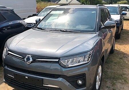 SsangYong Tivoli Quartz 1.5 6MT Klima Navi RFK LED MY23