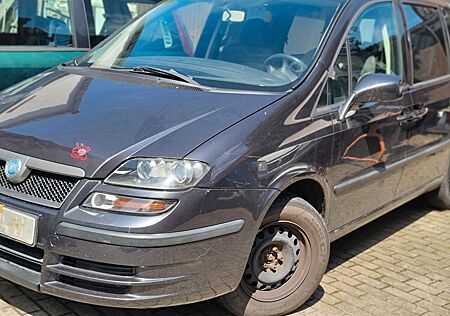 Fiat Ulysse 2.2 JTD -