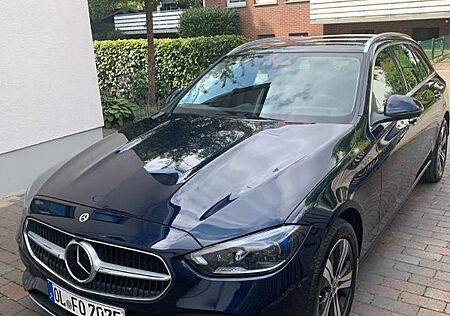 Mercedes-Benz C 300 e T Autom. -