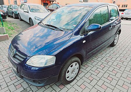 VW Fox Volkswagen Basis