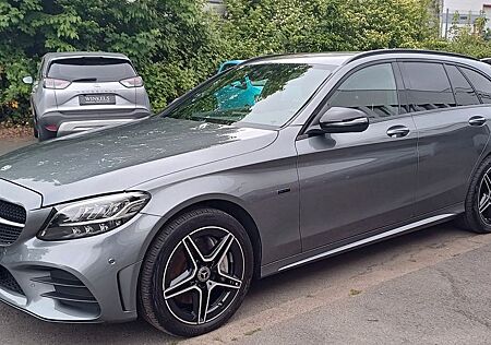 Mercedes-Benz C 300 C 300e AMG Night Edition-Klimaau-Navi-Kamera-18"