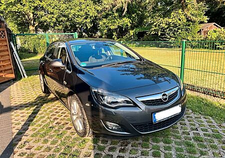 Opel Astra 1.6 Turbo 132kW