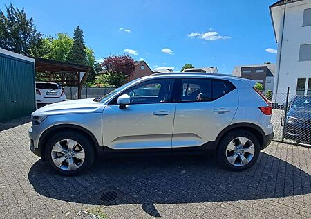 Volvo XC 40 XC40 D4 AWD Momentum Geartronic Momentum