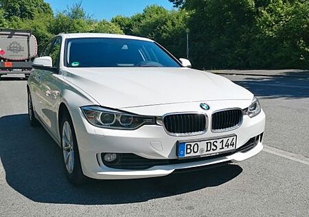 BMW 318d -Automatic