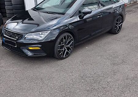 Seat Leon ST 2.0 TSI 140kW FR DSG FR