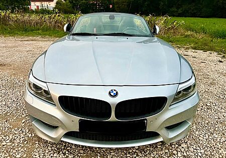 BMW Z4 sDrive35is M PAKET * LEDER * NAVI * LED *DKG