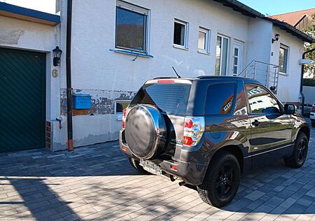 Suzuki Grand Vitara 1.6 Club Club