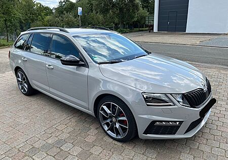 Skoda Octavia Combi RS 2.0 TDI DSG