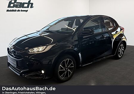 Toyota Yaris 1.5l Hybrid Team D mit Comfort Paket