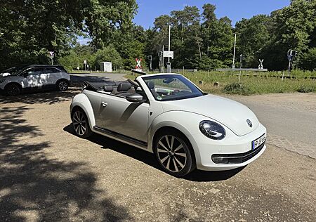VW Beetle Volkswagen 2.0 TSI DSG BMT Karmann Sport Cabriol...