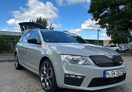 Skoda Octavia 2.0 TSI DSG RS Combi RS