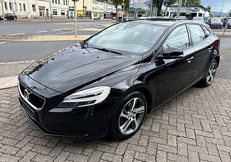 Volvo V40 Momentum