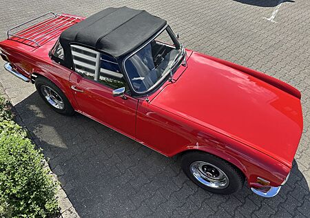 Triumph TR6 aus Sammlerhand, ältere Restaurierung
