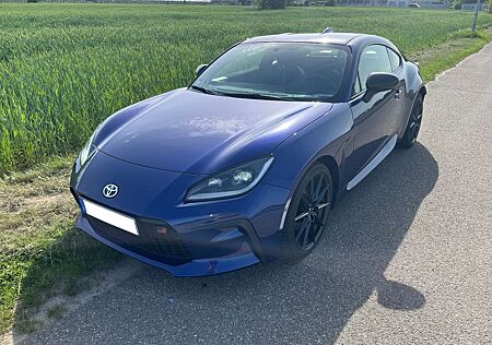 Toyota GR86 2.4L 235 PS Sapphire Blue