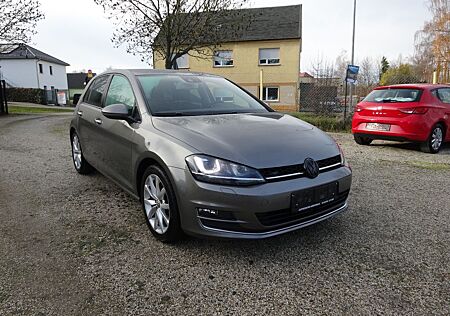 VW Golf Volkswagen VII Lim. Highline BMT Navi,Blueth,Bi Xenon