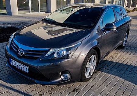 Toyota Avensis Combi 2,0-l-D-4D