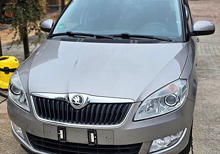 Skoda Fabia 1.2l TSI 77kW Fresh Fresh