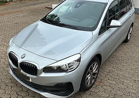 BMW 2er 218 Gran Tourer d, Advant., silber, Kamera, Navi