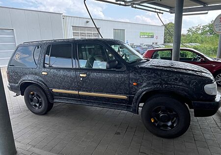 Ford Explorer 4.0 V6 4WD Allrad Camouflage