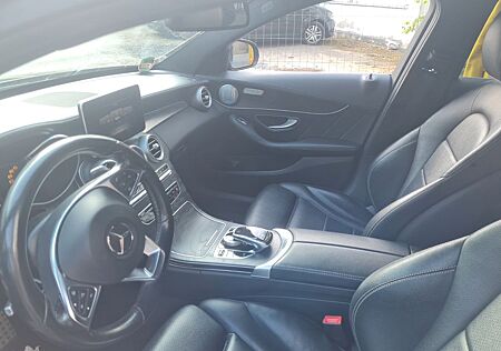 Mercedes-Benz C 300 AMG Line Autom.