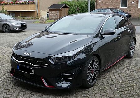 Kia Pro_ceed ProCeed 1.6 GT // Werksgarantie // Bastuck