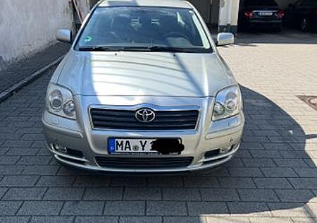 Toyota Avensis Sol 2,0-l-VVT-i Automatik Sol
