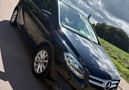 Mercedes-Benz B 180 CDI -