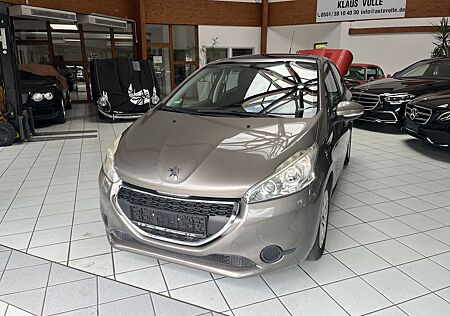 Peugeot 208 1.4 Active Klima Panoramadach Sitzheizung