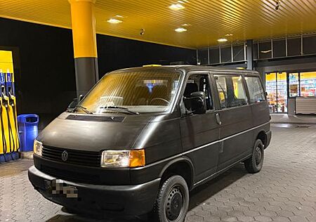 VW T4 Volkswagen Transporter LKW Zulassung / 9 Sitze vorhanden