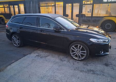 Ford Mondeo 1,5 EcoBoost Titanium Turnier Automat...