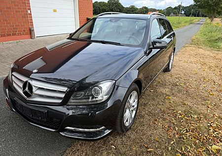Mercedes-Benz C 220 Mercedes CDI T-Modell, Lückenlose Historie