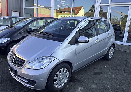 Mercedes-Benz A 160 , Automatik, Einparksensoren, Sitzheizung