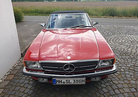 Mercedes-Benz SL 380