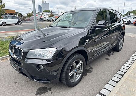 BMW X3 xDrive 20i Automatik/Leder/PDC/Panorama/SHZ