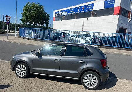 VW Polo Volkswagen V Style